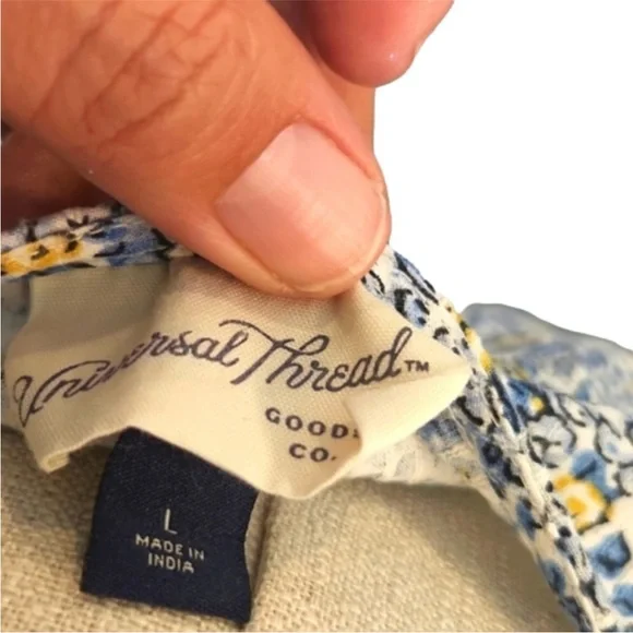 Universal Thread Blue Floral Ruffle Blouse - Picture 2 of 7
